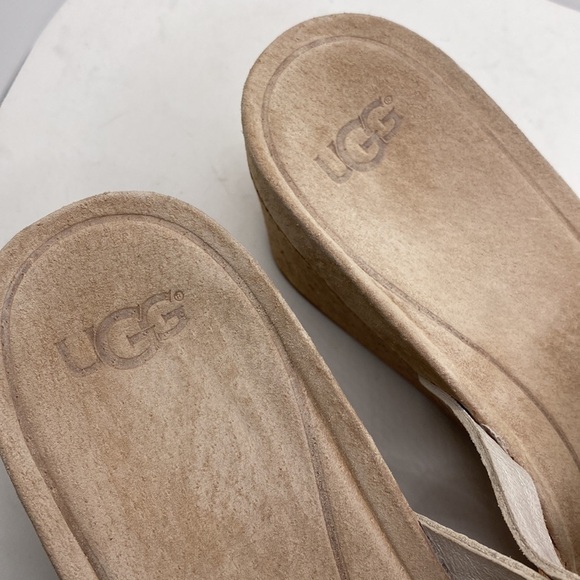 UGG Maddie Wedge Sandal - Picture 9 of 9